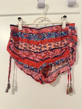 Aerie Happiest Flirty Bohemian Striped shorts Size Small Women’s
